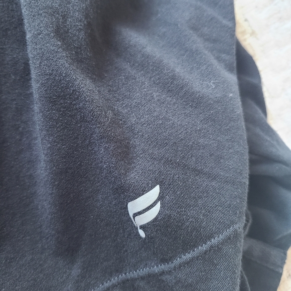 #57 Fabletics Men's Black Polo Shirt Size M - Picture 8 of 8